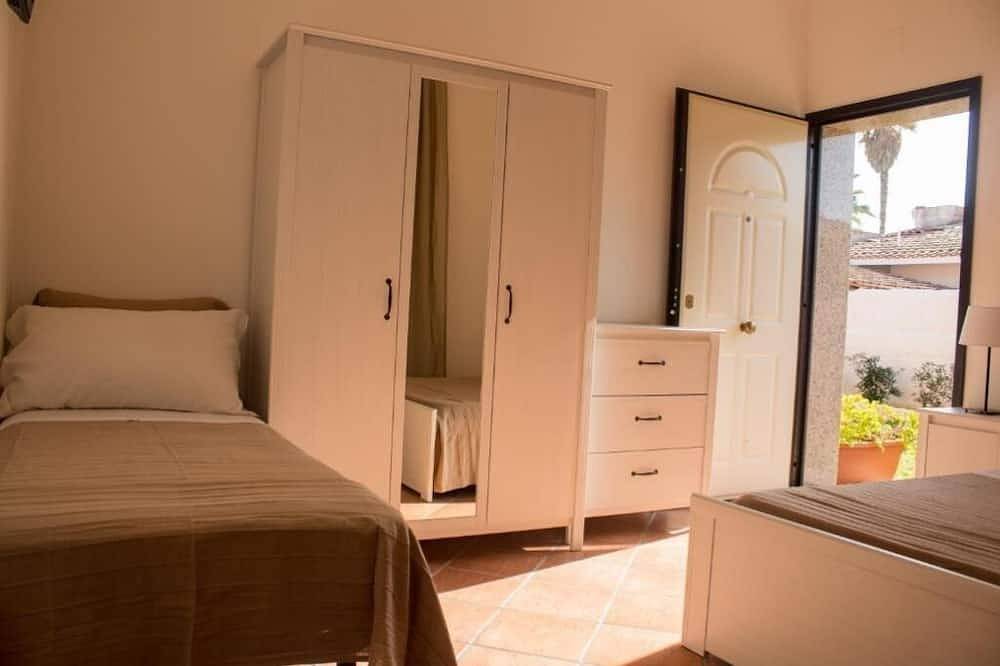 B&B Villa Matari: Triple Room  in Fontane Bianche, Cassibile