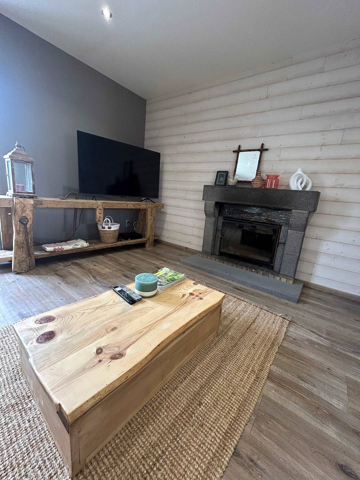 Apartamento entero, Grand duplex au coeur de Murat  in Parque Natural Regional Volcans d'Auvergne