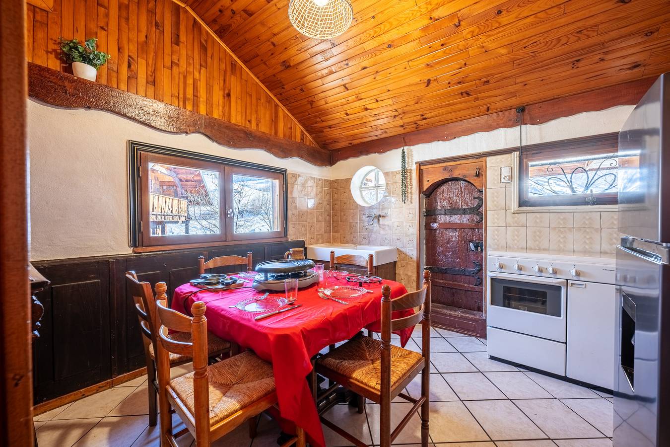 Appartement entier, Appartement 'Balcon' avec vue sur la montagne in Col du Mollard, Albiez-Montrond