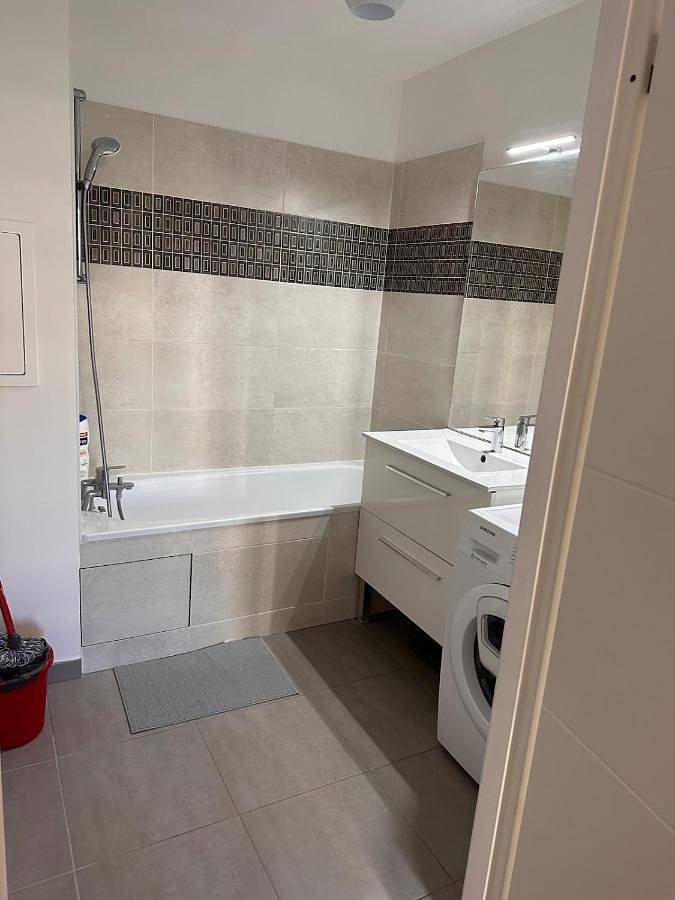 Appartement entier, Appart Neuf Proche Versailles, Thoiry, France Miniature in Plaisir (Yvelines), Yvelines