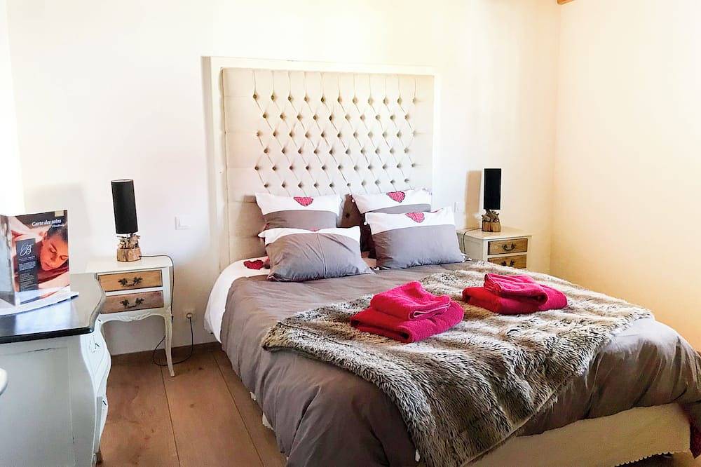 Les Authentics - L'Ecurie - Le Domaine d'Autrefois & Spa **** Duplex 6 Pers in Bolsenheim, Région de Sélestat-Erstein