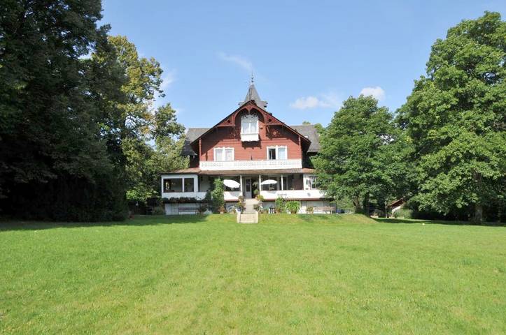 Ferienhaus für 2 Personen, mit Terrasse und Garten sowie Sauna und Ausblick in Kirchenlamitz