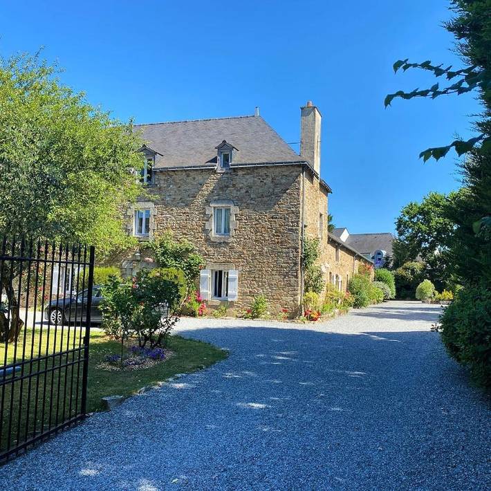 Chambre d’hôte pour 4 personnes, avec Terrasse ainsi que Jardin et Vue à Vannes