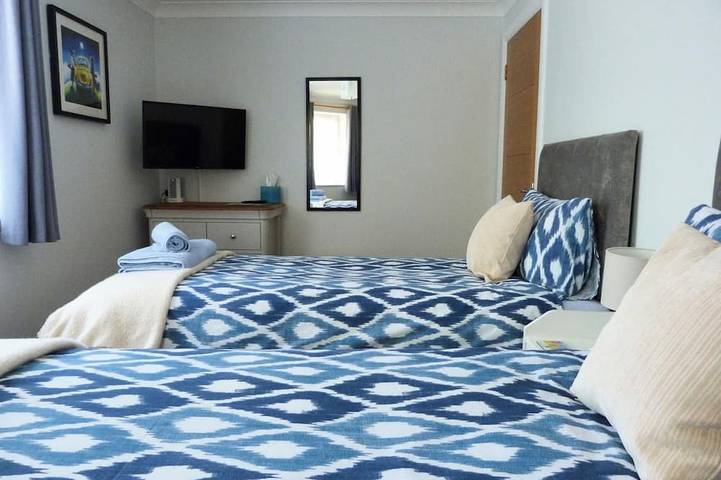 City Haven 10 min walk Cathedral & City + Netflix in Salisbury, Wiltshire