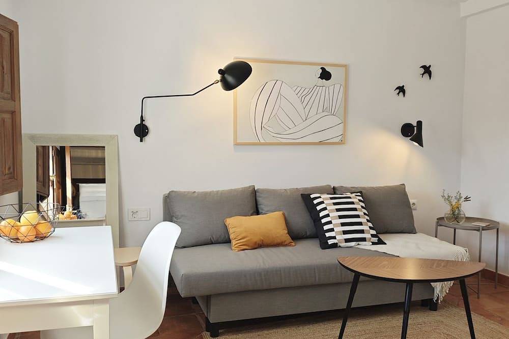 Suite with kitchen and private terrace countryside in Nigüelas, Granada Province