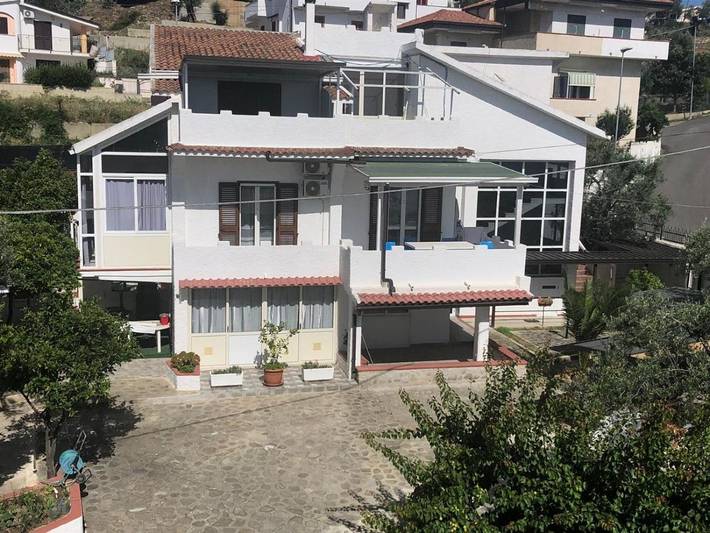 Bed and breakfast per 2 persone, con panorama e terrazza nonché giardino, con animali domestici - 1