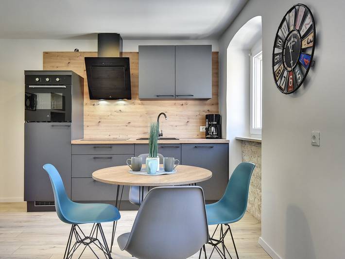 Ferienwohnung für 4 Personen, mit Terrasse und Garten sowie Pool in Pula - 4