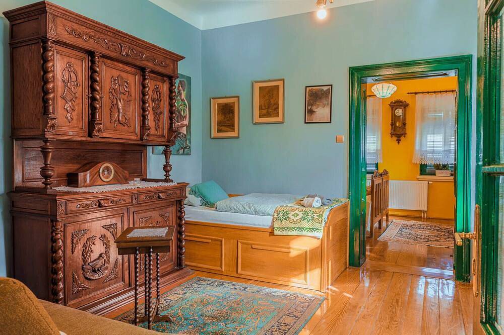 Authentisches slawonisches Haus mit Pool, Grill und Obstgarten in Osijek-Baranja