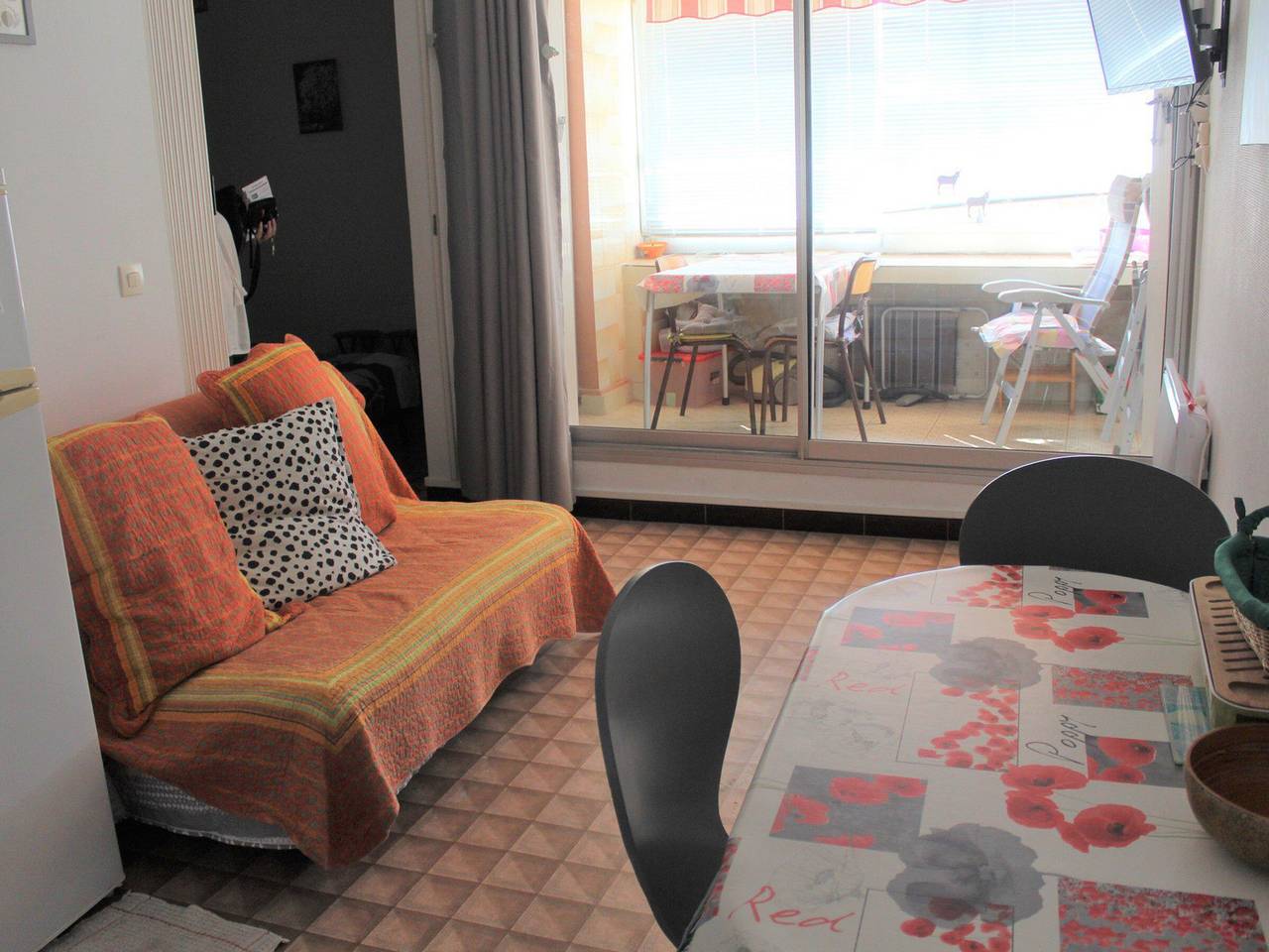 Entire apartment, Confortable Appartement 2** avec Vue sur l'Étang, Animaux Bienvenus in Balaruc-les-Bains, Côte d'Améthyste