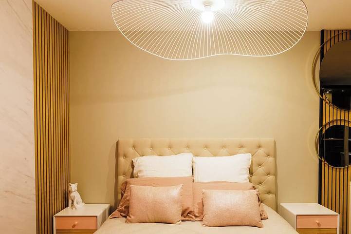 Location de vacances pour 8 personnes, avec piscine à Meyzieu - 3