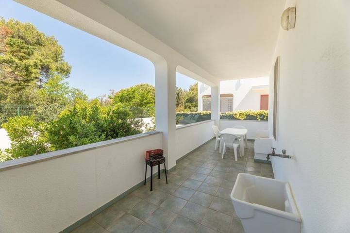 Location de vacances pour 8 personnes, avec jardin à Marina di Mancaversa - 3