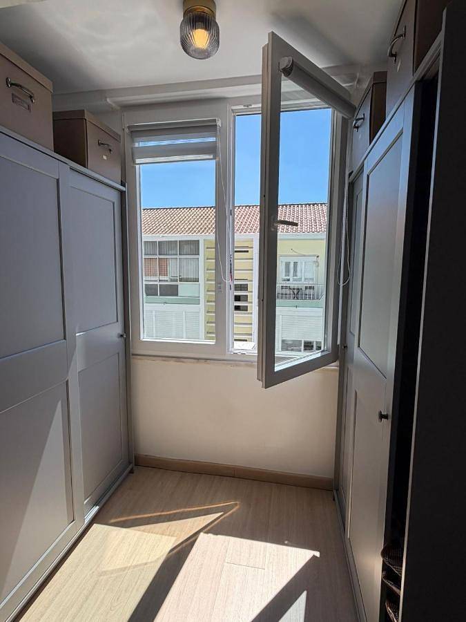 Apartamento inteiro, Two-Bedroom Apartment in Almada, Halbinsel von Setúbal