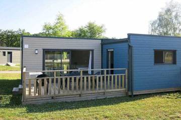 Maison de campagne pour 4 personnes, avec piscine à Malansac