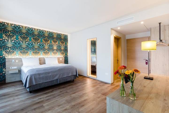 Hôtel pour 2 personnes, avec Terrasse ainsi que Sauna et Vue à Mersch