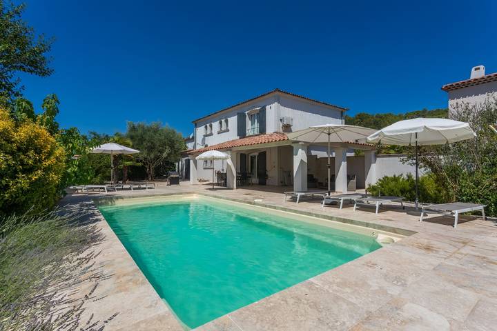 Villa pour 10 personnes, avec Balcon et Jardin en Provence