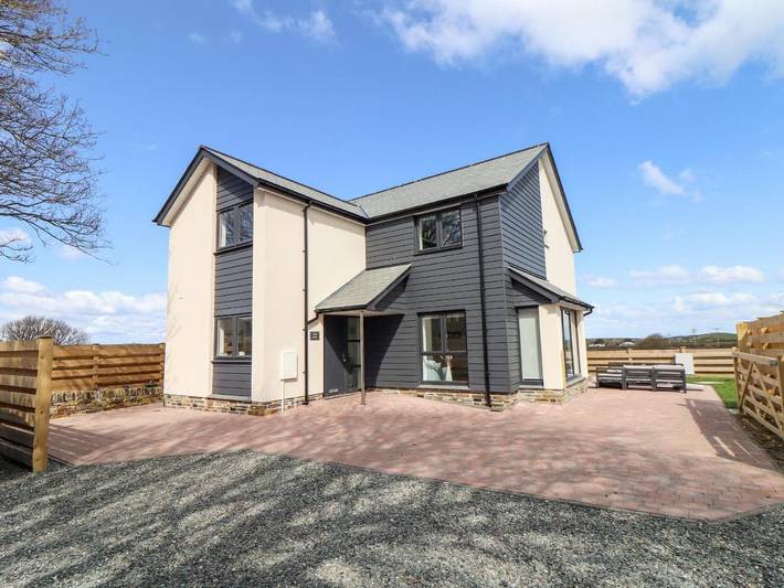 Holiday rental for 8 people, with Garden and View in Tintagel