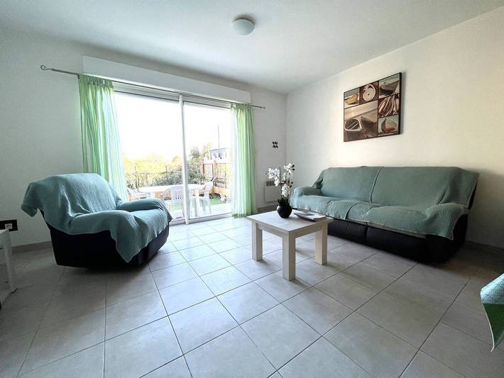 Location de vacances pour 4 personnes, avec piscine et jardin à Santa-Maria-Poggio - 4