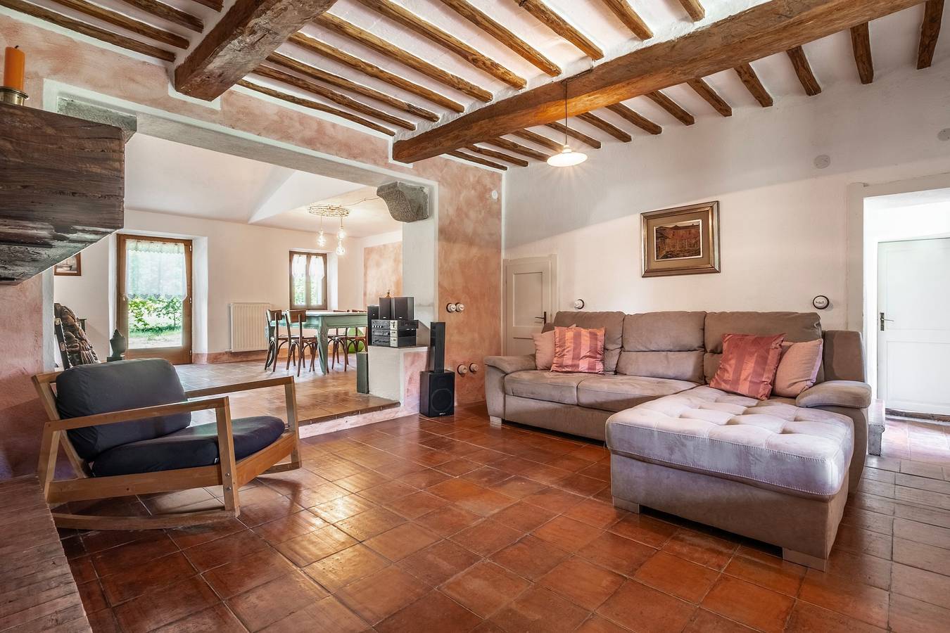 Country House 'Il Casale di Zoe' with Mountain View, Private Pool and Wi-Fi in Sorano, Grosseto Province