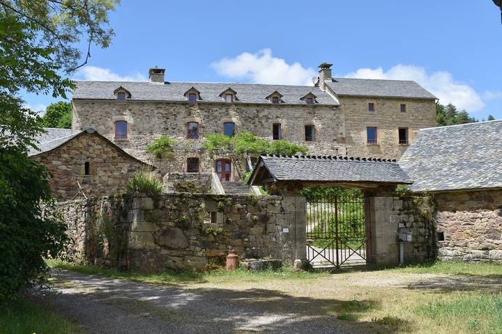 Gîte pour 14 personnes, avec Terrasse