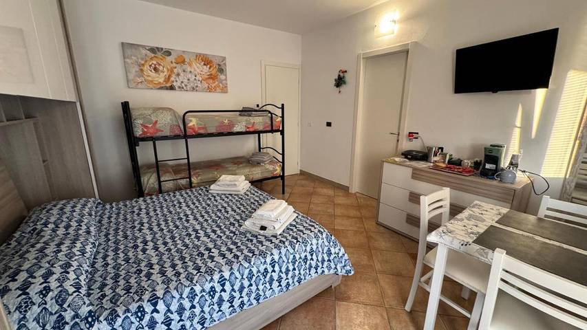 Gîte pour 4 personnes, avec balcon ainsi que vue et jardin à Borghetto Santo Spirito - 2