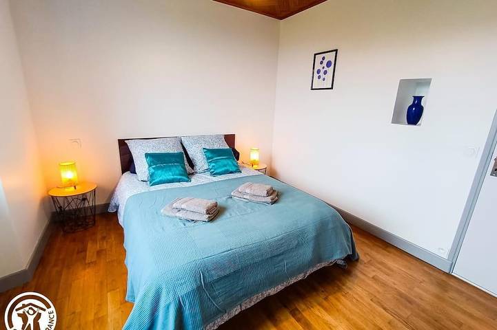 Location de vacances pour 10 personnes, avec Jardin et Piscine dans Viazac - 4