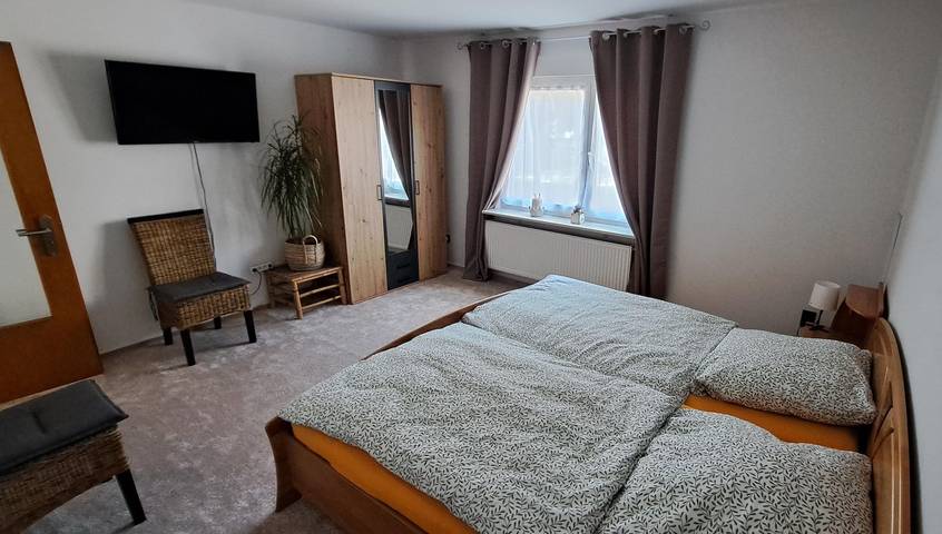 Ganze Ferienwohnung, Appartement/Fewo, Dusche, Wc, 2 Schlafräume in Erfweiler, Landkreis Südwestpfalz