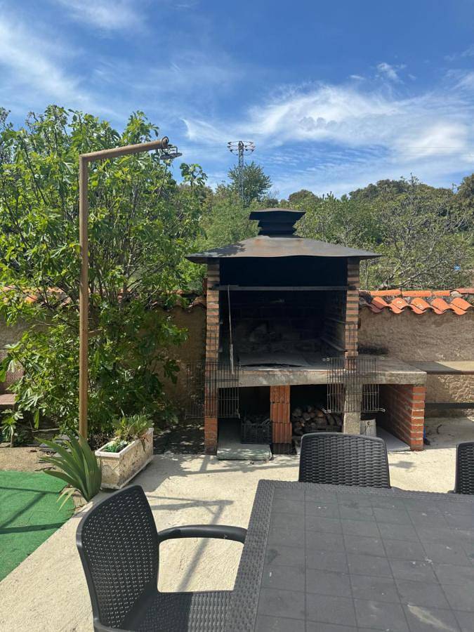 Casa de vacaciones para 14 personas, con piscina además de vistas y jardín, Se admiten mascotas en Comarca de Ciudad Rodrigo - 2