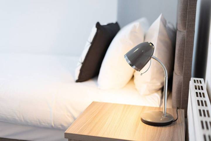 4-Bed Swansea City Home | Walk to Centre | Ideal for Groups in Swansea, Swansea und Umgebung