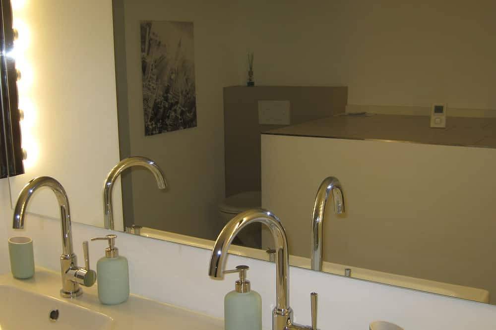 Ganze Wohnung, Adfontes Ferien- & Wellnessappartements, (Bad Ragaz) in Pfäfers Bad, Bad Ragaz
