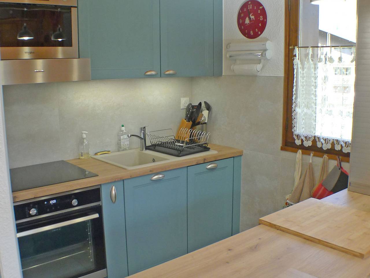 Appartement entier, Charmant T3 calme à 500m du centre de Samoëns avec parking in Samoëns, Région de Bonneville