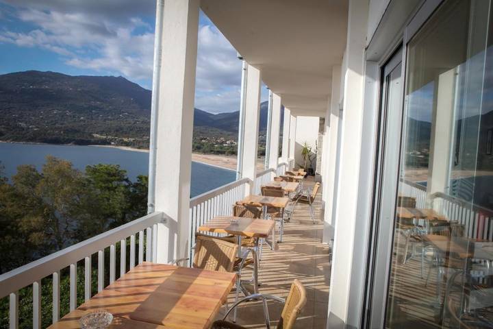 Hôtel pour 2 personnes, avec balcon ainsi que jardin et vue