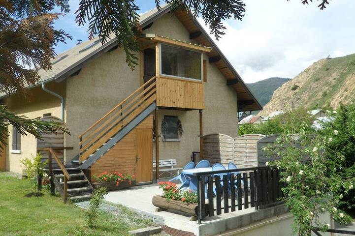 Ferienwohnung für 4 Personen, mit Terrasse und Garten - 1