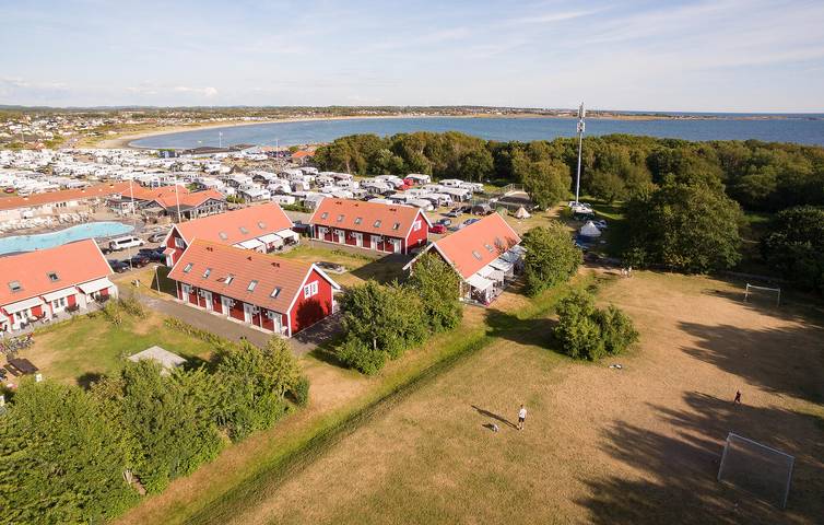 Ferienhaus für 6 Personen, mit Terrasse und Pool sowie Garten, mit Haustier - 1