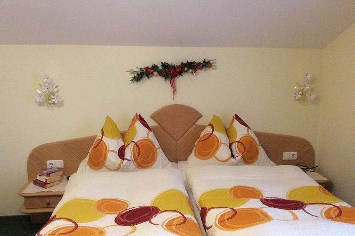 Doppelzimmer, Dusche, Wc - Sunnhäusl, Frühstückspension in Sankt Veit im Pongau, Ski Amadé
