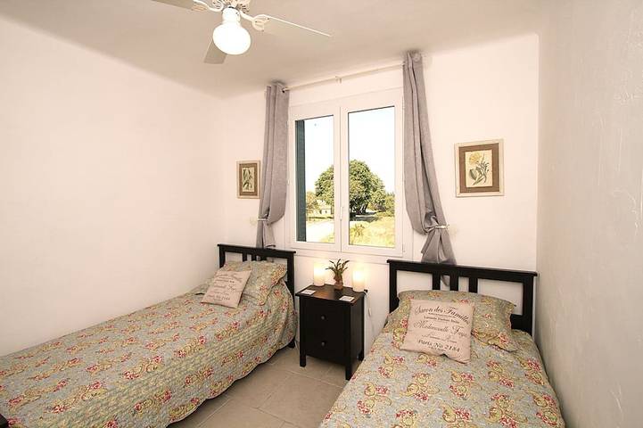 Gîte pour 6 personnes, avec balcon et jardin à Maubec - 4