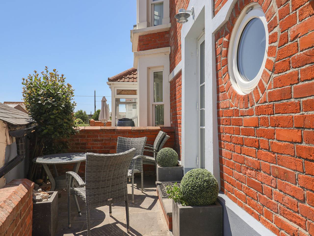 Entire apartment, Seaside in Lyme Regis, Dorset