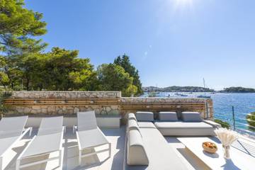 Villa voor 24 Personen in Hvar Stad, Split-Dalmatië, Afbeelding 3