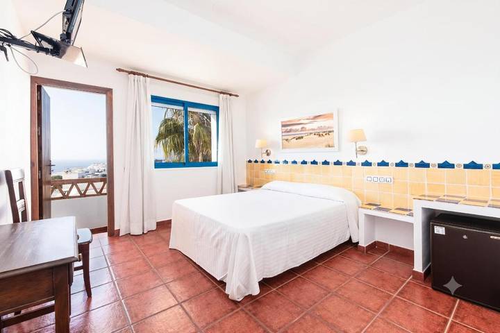 Maison d’hôte pour 3 personnes, avec jardin ainsi que piscine et vue, animaux acceptés dans Cabo de Gata - 2