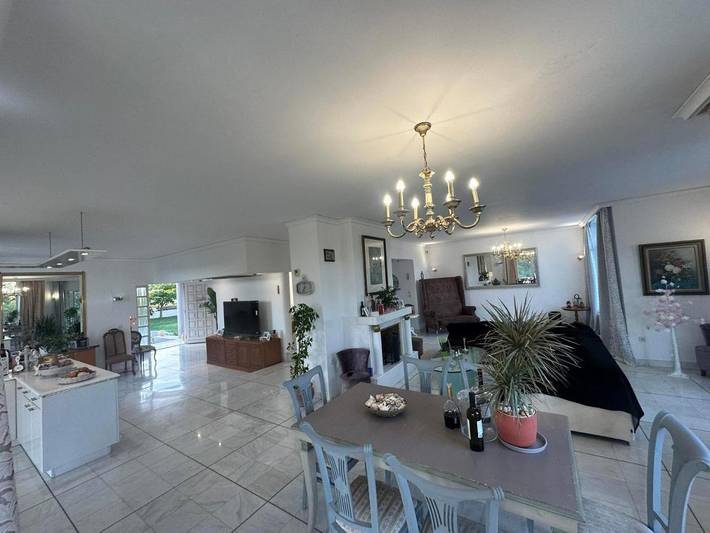 Ferienhaus für 21 Personen, mit Balkon und Terrasse sowie Garten und Kinderpool in Koskinou - 3