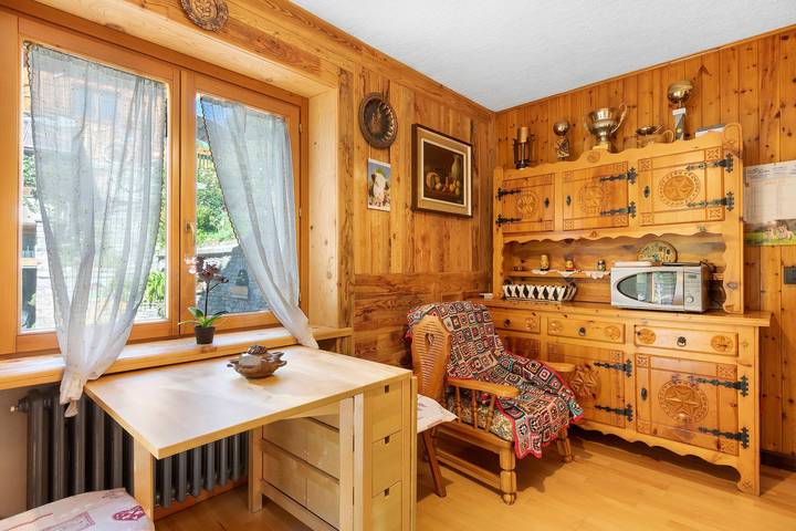 Entire apartment, Apartment 'Casa Vacanza Famiglia Belli' with Mountain View in Rhêmes-Saint-Georges, Ruitor Massif