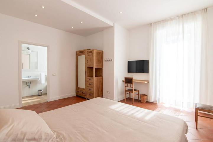 Location de vacances pour 2 personnes, avec jardin à Domaso - 2
