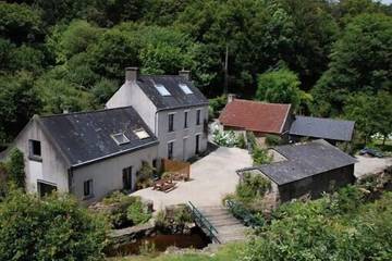Gîte pour 5 personnes, avec terrasse et jardin à Riec-sur-Bélon