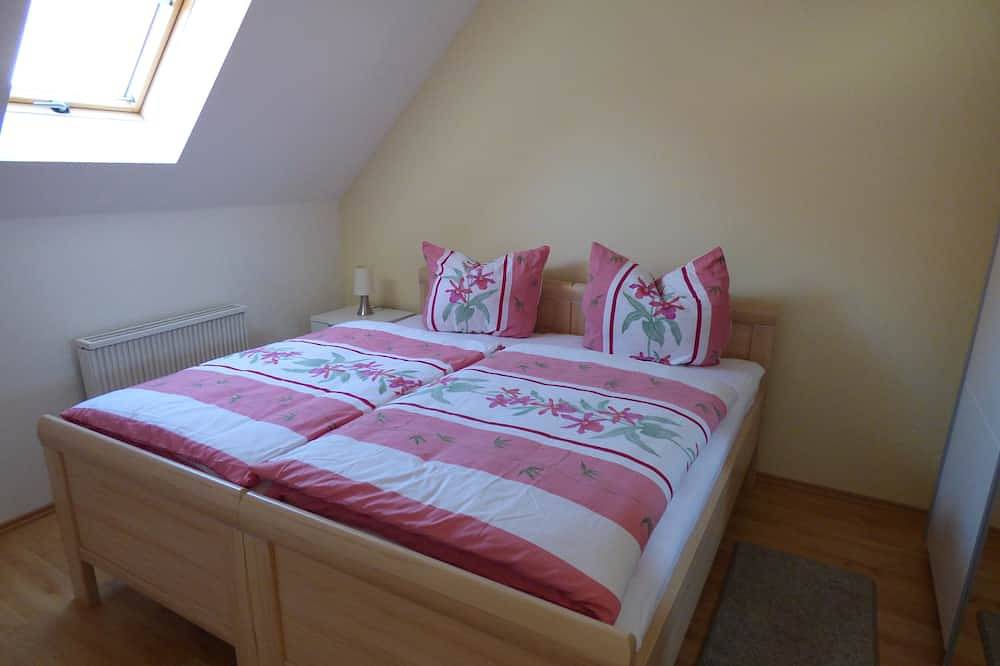 Ganze Wohnung, Gemütliches Ferienapartment mit malerischen Blick auf die Burg Hohnstein in Neustadt/Harz, Harzvorland
