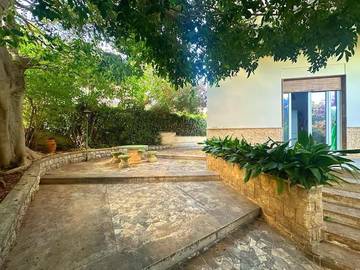 Villa für 12 Personen, mit Garten und Ausblick in Palermo