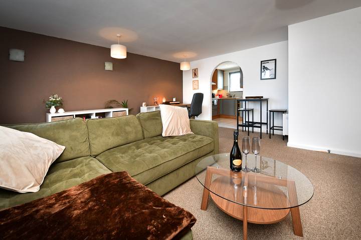 Ganze Wohnung, Ferienwohnung für 2 Personen mit Balkon in Penarth, Cardiff