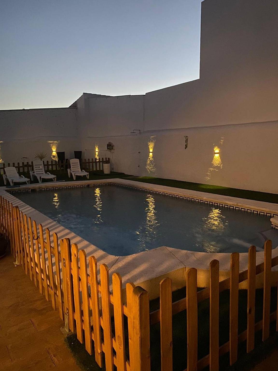 Ferienhaus 'El Llano' mit Bergblick, Wlan und Klimaanlage in Sierra de Yeguas, Málaga Provinz