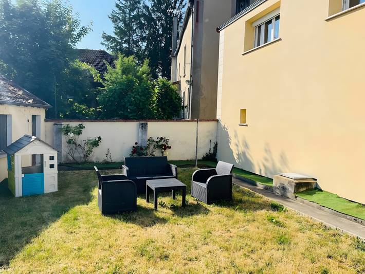Gîte Le Flot mit privatem Garten und Wlan in Saint-Florentin in Saint-Florentin, Auxerre und Umgebung