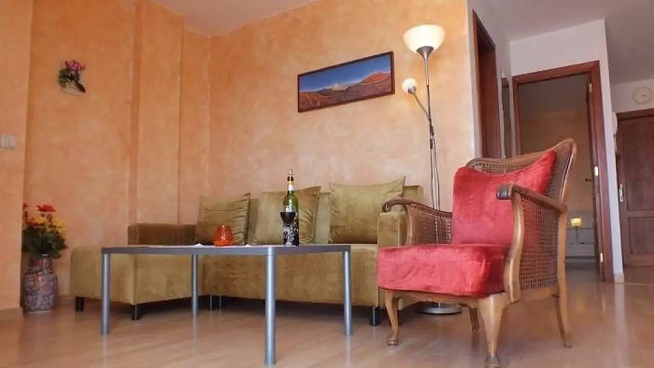 Apartamento vacacional entero, Apartamento de vacaciones para 2 personas con jardín in El Sauzal, Tenerife Norte