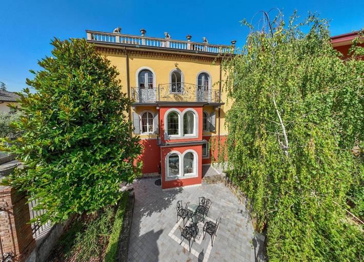 Appartamento per 8 persone, con giardino e panorama, con animali domestici in Cormòns