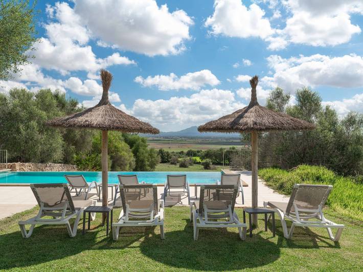 Finca für 13 Personen, mit Terrasse und Pool sowie Garten und Ausblick in Vilafranca de Bonany - 2